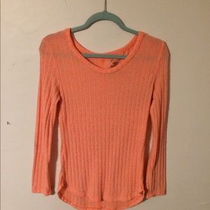 Coral light material sweater